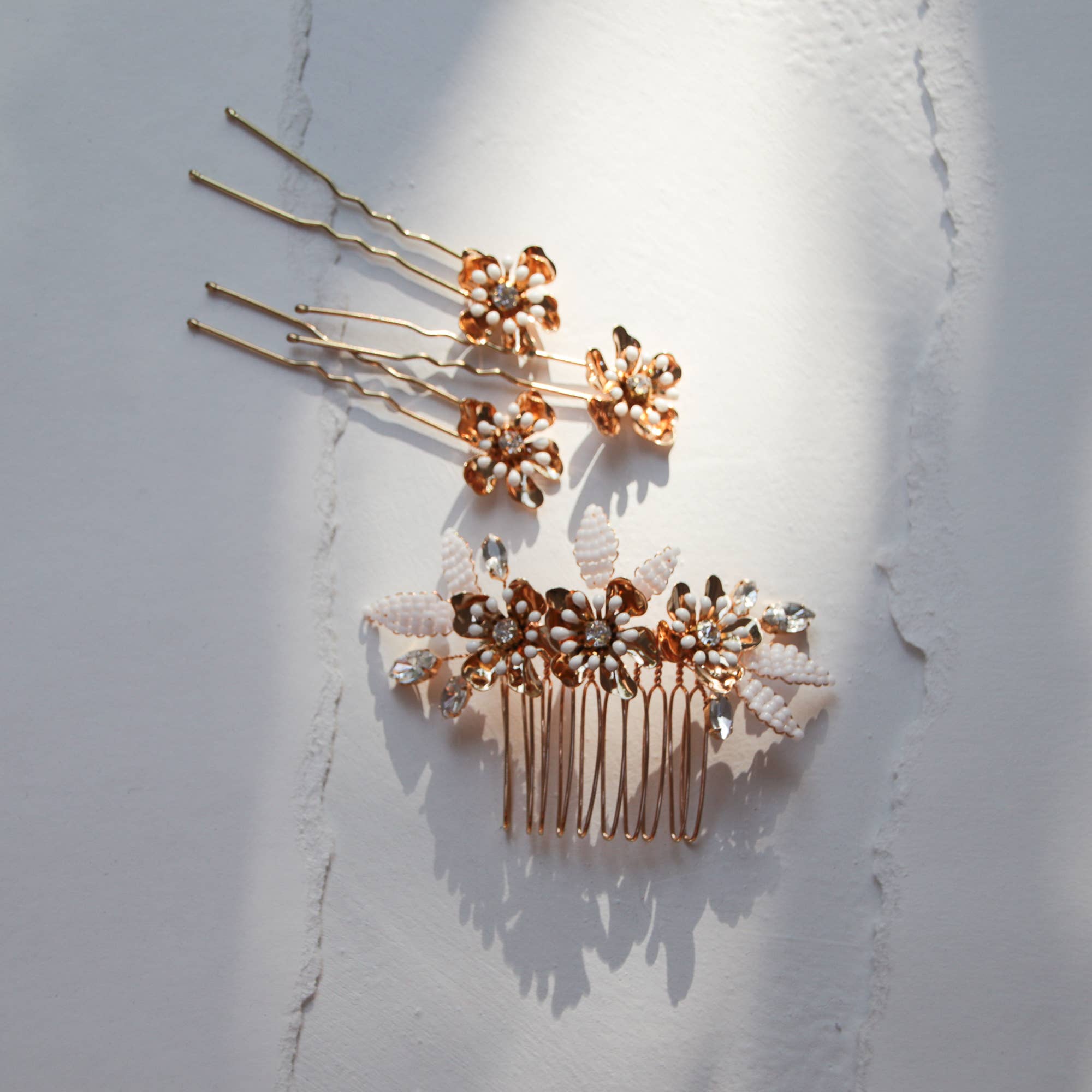 Gold Floral Hair Comb