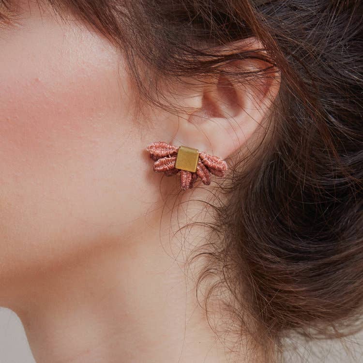 Larrea Earrings: Desert Rose