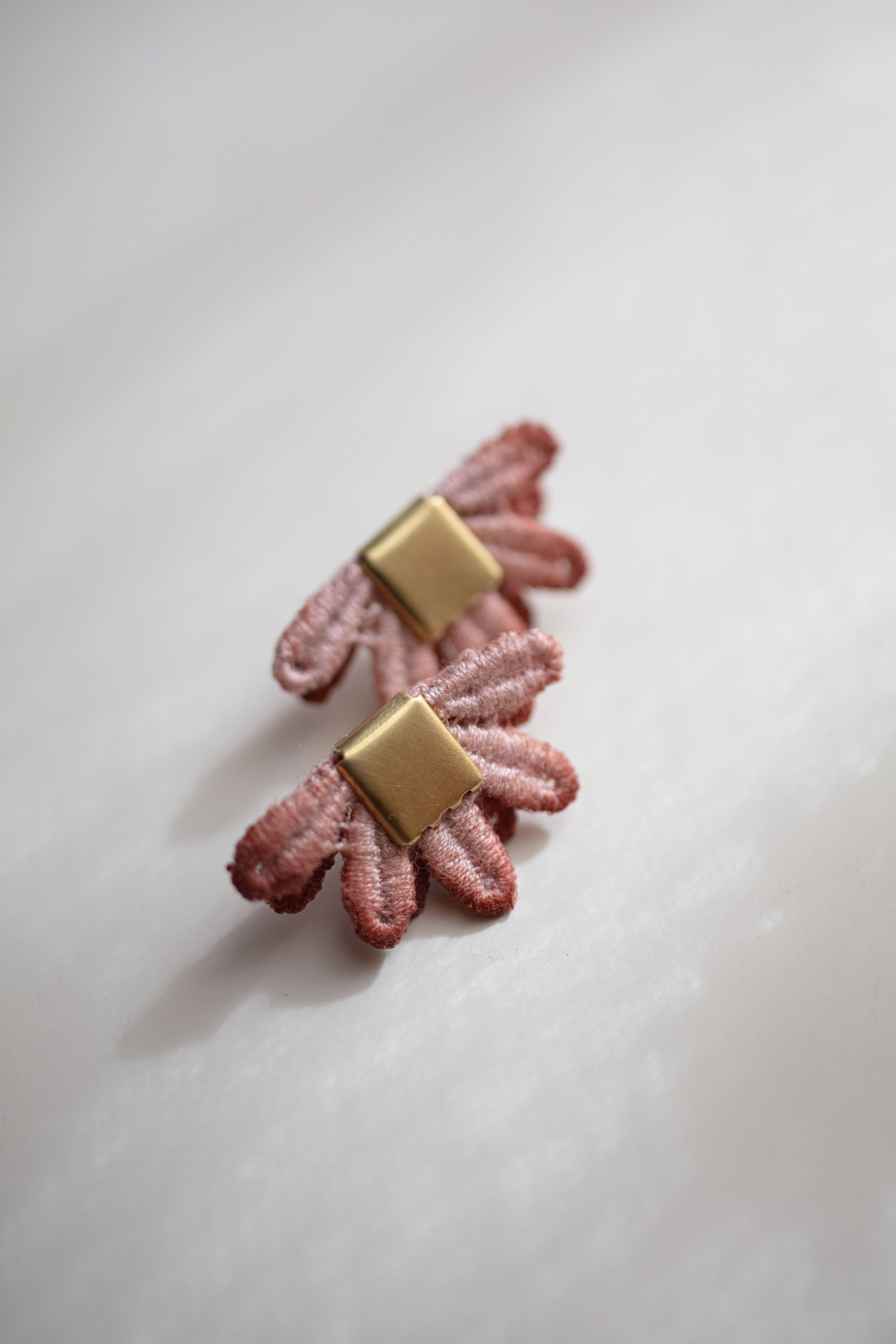 Larrea Earrings: Desert Rose