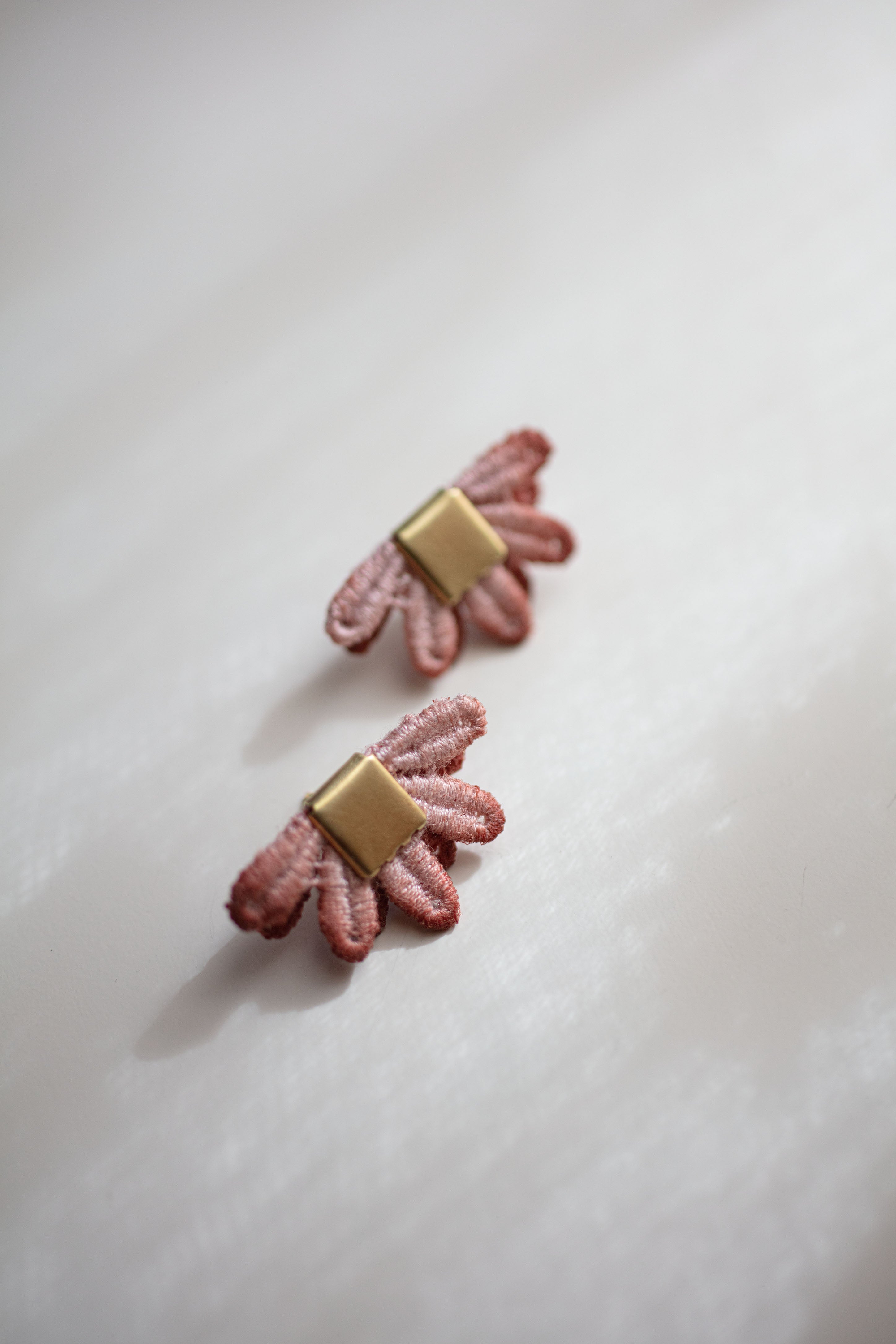 Larrea Earrings: Desert Rose