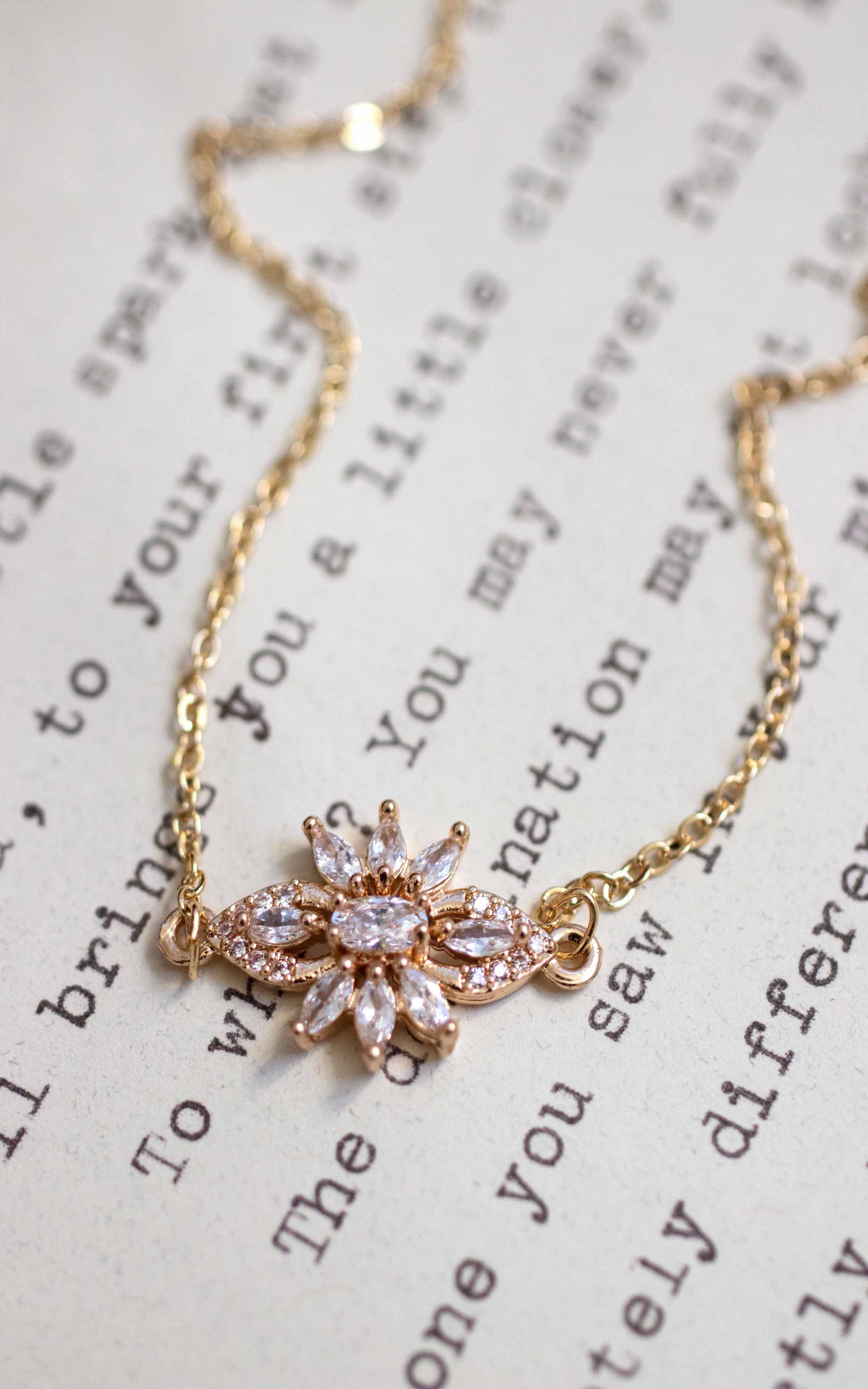 Artsy Floral Necklace